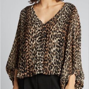 Ganni Leopard Print V-Neck Pleated Pull On Blouse Top Size 34 NWT